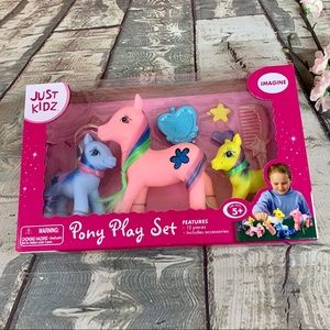 Adorable Pony Play Set Ages 5+ 12 pc w/ Accesories